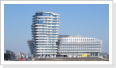 Hamburg - Marco Polo Turm und Unilever Haus